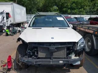 2017 Mercedes-Benz GLS with VIN 4JGDF7DE4HA879647, listed as a IAAI auction lot 39999023 with 97,372 mi miles. Bid and sale history available at carsss.com. Image 13.