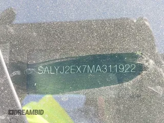 2021 Land Rover Range Rover Velar S z VIN SALYJ2EX7MA311922, wystawiony jako IAAI lot #42397827 z przebiegiem 40 514 mil mil oraz . Historia ofert i sprzedaży dostępna na DreamBid. Obrazek 9.