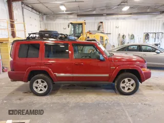 2006 Jeep Commander Limited z VIN 1J8HG58266C319288, wystawiony jako IAAI lot #42080158 z przebiegiem 160 645 mil mil oraz . Historia ofert i sprzedaży dostępna na DreamBid. Obrazek 13.