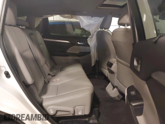 2015 Toyota Highlander XLE z VIN 5TDJKRFH9FS115122, wystawiony jako IAAI lot #41925336 z przebiegiem 159 518 mil mil oraz . Historia ofert i sprzedaży dostępna na DreamBid. Obrazek 8.