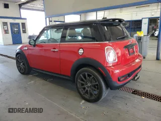 2011 MINI Hardtop S с VIN WMWSV3C59BTY20708, выставлен на аукционе Copart как лот 65652325 с пробегом 88 382 миль миль и Чистый • Clean title. История ставок и продаж доступна на DreamBid. Изображение 2.