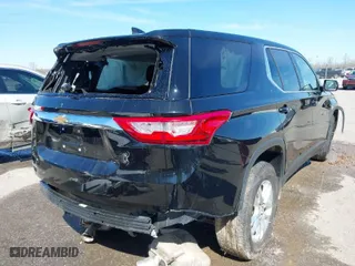 2019 Chevrolet Traverse LS with VIN 1GNERFKW5KJ283466, listed as a IAAI auction lot 41695373 with 109,401 mi miles. Bid and sale history available at carsss.com. Image 4.
