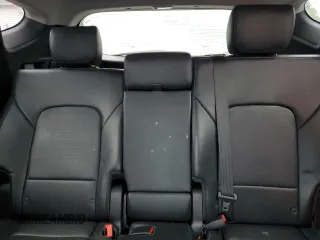 2015 Hyundai Santa Fe z VIN 5XYZWDLA9FG249515, wystawiony jako Copart lot #62689995 z przebiegiem 149 181 mil mil oraz Szkoda całkowita • Salvage title. Historia ofert i sprzedaży dostępna na DreamBid. Obrazek 10.