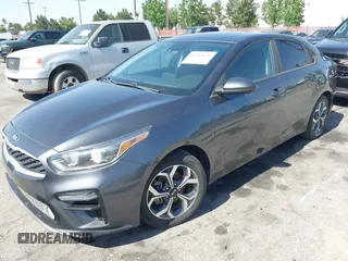 2019 Kia Forte LXS с VIN 3KPF24AD7KE090139, выставлен на аукционе IAAI как лот 42518490 с пробегом 137 371 миль миль и . История ставок и продаж доступна на DreamBid. Изображение 17.