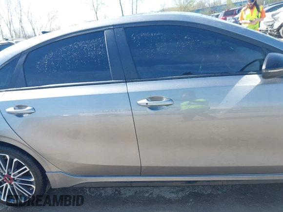2022 Kia Forte GT with VIN 3KPF44AC6NE449955, listed as a IAAI auction lot 42104499 with 59,366 mi miles and . Bid and sale history available at carsss.com. Image 14.
