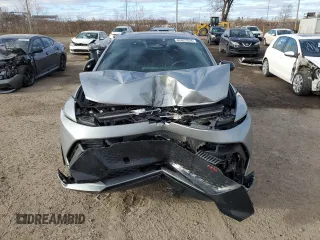 2024 Chevrolet Equinox EV RS z VIN 3GN7DRRR4RS298610, wystawiony jako Copart lot #82022534 z przebiegiem 3 090 mil mil oraz Szkoda całkowita • Salvage title. Historia ofert i sprzedaży dostępna na DreamBid. Obrazek 5.