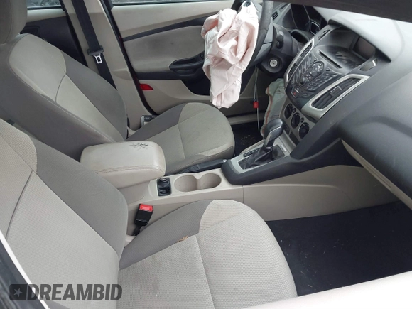 2014 Ford Focus SE with VIN 1FADP3F27EL455723, listed as a IAAI auction lot 41423868 with 96,436 mi miles. Bid and sale history available at carsss.com. Image 5.