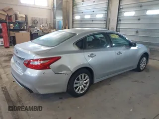 2016 Nissan Altima 2.5 S with VIN 1N4AL3APXGC168669, listed as a IAAI auction lot 41317266 with 203,240 mi miles. Bid and sale history available at carsss.com. Image 4.