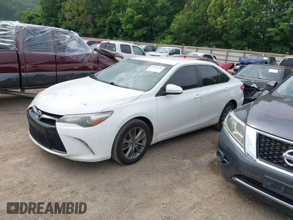 2017 Toyota Camry XLE z VIN 4T1BF1FK2HU712337, wystawiony jako IAAI lot #42389428 z przebiegiem 186 915 mil mil oraz . Historia ofert i sprzedaży dostępna na DreamBid. Obrazek 14.