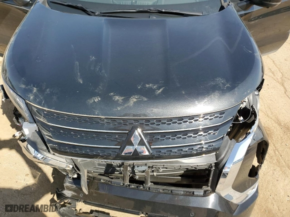 2024 Mitsubishi Outlander SE with VIN JA4J3VA83RZ063948, listed as a Copart auction lot 49963045 with 19,663 mi miles and Salvage Title. Bid and sale history available at carsss.com. Image 11.
