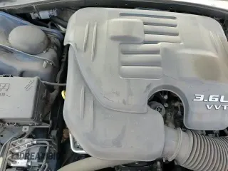 2020 Chrysler 300 Touring L с VIN 2C3CCAAGXLH245964, выставлен на аукционе Copart как лот 42281415 с пробегом 77 851 миль миль и Списание • Salvage title. История ставок и продаж доступна на DreamBid. Изображение 14.