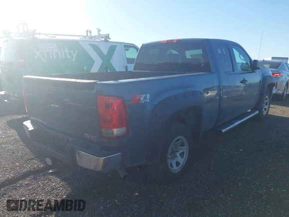 2013 GMC Sierra 1500 SLE z VIN 1GTR2VE77DZ392142, wystawiony jako IAAI lot #42280722 z przebiegiem 183 312 mil mil oraz . Historia ofert i sprzedaży dostępna na DreamBid. Obrazek 4.