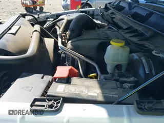 2017 Ram 1500 Express z VIN 3C6RR6KTXHG573008, wystawiony jako IAAI lot #42041594 z przebiegiem 131 979 mil mil oraz . Historia ofert i sprzedaży dostępna na DreamBid. Obrazek 19.