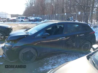 2024 Nissan LEAF SV Plus z VIN 1N4CZ1CV1RC553743, wystawiony jako IAAI lot #41286217 z przebiegiem 10 707 mil mil oraz . Historia ofert i sprzedaży dostępna na DreamBid. Obrazek 14.