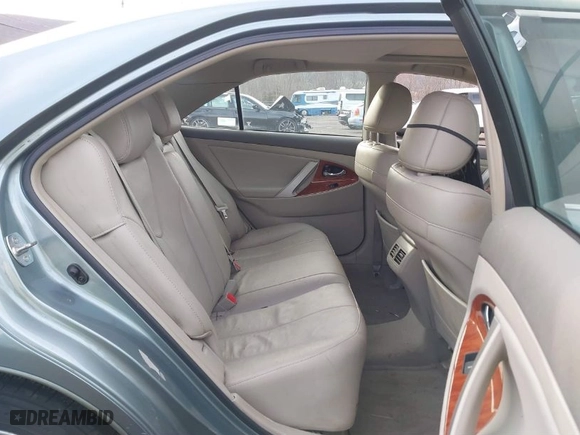 2011 Toyota Camry LE with VIN 4T1BF3EK6BU593163, listed as a IAAI auction lot 41878100 with 260,566 mi miles. Bid and sale history available at carsss.com. Image 8.