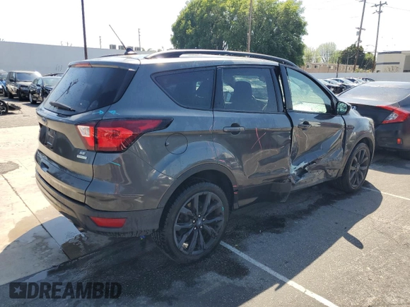 2019 Ford Escape SE with VIN 1FMCU0GD6KUA25082, listed as a Copart auction lot 50980465 with 72,505 mi miles and Clean Title. Bid and sale history available at carsss.com. Image 3.