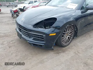 2023 Porsche Cayenne z VIN WP1AA2AY4PDA04443, wystawiony jako IAAI lot #42356928 z przebiegiem 29 630 mil mil oraz . Historia ofert i sprzedaży dostępna na DreamBid. Obrazek 6.