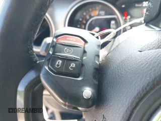 2018 Jeep Wrangler Unlimited Sport S с VIN 1C4HJXDN6JW277829, выставлен на аукционе IAAI как лот 42607187 с пробегом 107 461 миль миль и . История ставок и продаж доступна на DreamBid. Изображение 11.