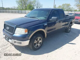 2005 Ford F-150 XLT with VIN 1FTPX14585NB29863, listed as a IAAI auction lot 42117501 with 305,480 mi miles. Bid and sale history available at carsss.com. Image 2.