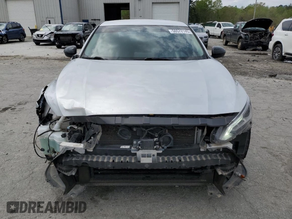 2019 Nissan Altima SR with VIN 1N4BL4CV1KC259036, listed as a Copart auction lot 50572145 with 113,330 mi miles and Salvage Title. Bid and sale history available at DreamBid. Image 5.
