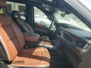 2023 GMC Yukon Denali Ultimate with VIN 1GKS2EKL0PR238125, listed as a Copart auction lot 68468064 with 32,697 mi miles and Salvage Title. Bid and sale history available at carsss.com. Image 7.
