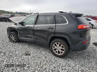 2015 Jeep Cherokee Latitude with VIN 1C4PJMCB7FW515387, listed as a Copart auction lot 51426935 with 68,278 mi miles and Salvage Title. Bid and sale history available at carsss.com. Image 2.