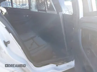 2015 Ford Police Interceptor с VIN 1FAHP2MK8FG121127, выставлен на аукционе IAAI как лот 41351136 с пробегом 176 782 миль миль и . История ставок и продаж доступна на DreamBid. Изображение 8.
