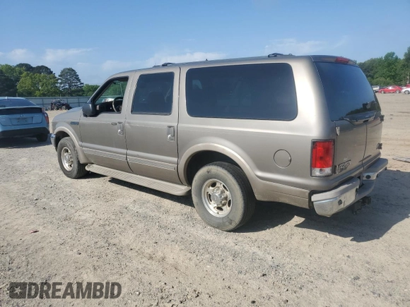 2002 Ford Excursion Limited with VIN 1FMNU42F22EB57873, listed as a Copart auction lot 53314335 with 333,736 mi miles and Clean Title. Bid and sale history available at DreamBid. Image 2.