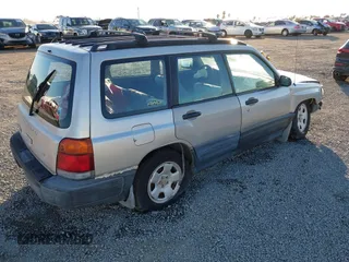 1999 Subaru Forester L with VIN JF1SF6359XH745932, listed as a IAAI auction lot 41311586 with 101,730 mi miles and . Bid and sale history available at DreamBid. Image 4.
