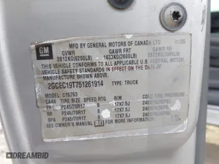 2005 Chevrolet Silverado 1500 LT with VIN 2GCEC19T751261914, listed as a IAAI auction lot 41715626 with 210,003 mi miles. Bid and sale history available at carsss.com. Image 9.