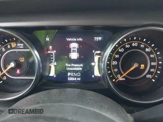 2022 Jeep Gladiator Texas Trail z VIN 1C6HJTAG1NL105124, wystawiony jako IAAI lot #42601707 z przebiegiem 52 064 mil mil oraz . Historia ofert i sprzedaży dostępna na DreamBid. Obrazek 7.