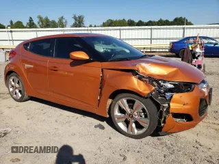 2016 Hyundai Veloster with VIN KMHTC6AD4GU299905, listed as a Copart auction lot 70453733 with 72,665 mi miles. Bid and sale history available at carsss.com. Image 4.