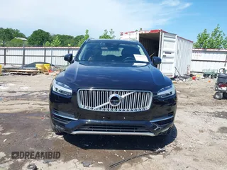 2018 Volvo XC90 Inscription с VIN YV4A22PL7J1201994, выставлен на аукционе IAAI как лот 42307893 с пробегом 77 581 миль миль и . История ставок и продаж доступна на DreamBid. Изображение 13.