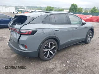 2023 Volkswagen ID.4 S z VIN 1V25MPE82PC026625, wystawiony jako IAAI lot #42256114 z przebiegiem 37 084 mil mil oraz . Historia ofert i sprzedaży dostępna na DreamBid. Obrazek 4.