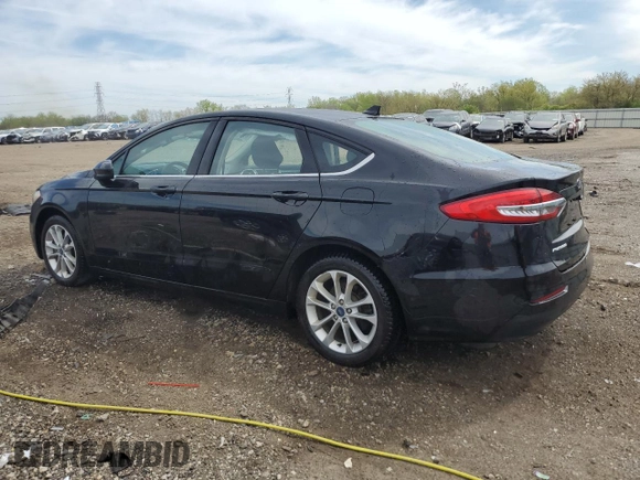 2020 Ford Fusion SE with VIN 3FA6P0LU6LR178414, listed as a Copart auction lot 55758625 with 38,102 mi miles and Salvage title. Bid and sale history available at DreamBid. Image 2.