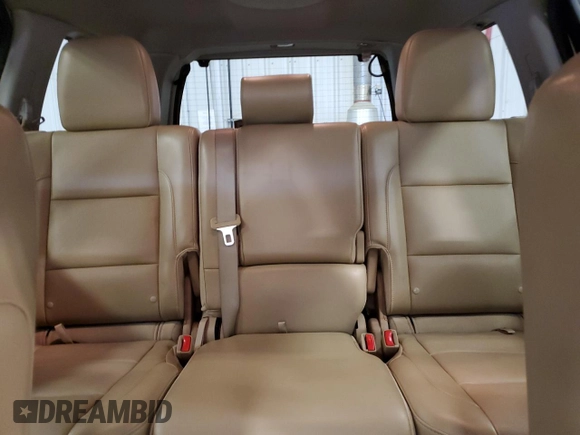 2014 Nissan Armada SV z VIN 5N1AA0NC6EN601343, wystawiony jako Copart lot #55153645 z przebiegiem 116 152 mil mil oraz Czysty tytuł • Clean title. Historia ofert i sprzedaży dostępna na DreamBid. Obrazek 10.