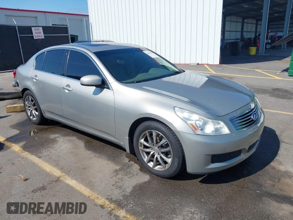2008 Infiniti G35 Journey z VIN JNKBV61E78M217927, wystawiony jako IAAI lot #42651058 z przebiegiem 204 792 mil mil oraz . Historia ofert i sprzedaży dostępna na DreamBid. Obrazek 1.