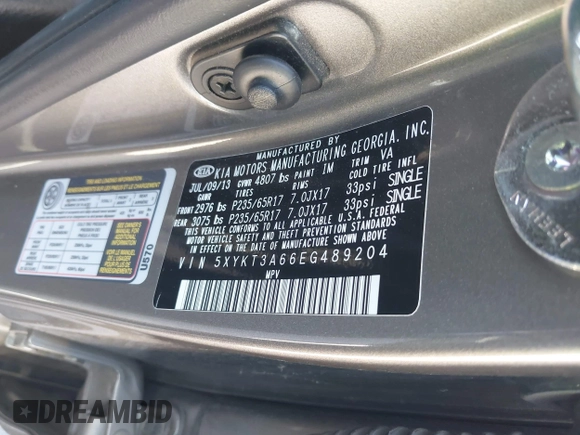 2014 Kia Sorento LX with VIN 5XYKT3A66EG489204, listed as a IAAI auction lot 41871926 with 138,566 mi miles. Bid and sale history available at carsss.com. Image 9.
