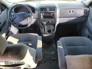 2003 Kia Sedona LX with VIN KNDUP131236371153, listed as a Copart auction lot 80989974 with 205,181 mi miles and Salvage Title. Bid and sale history available at carsss.com. Image 8.