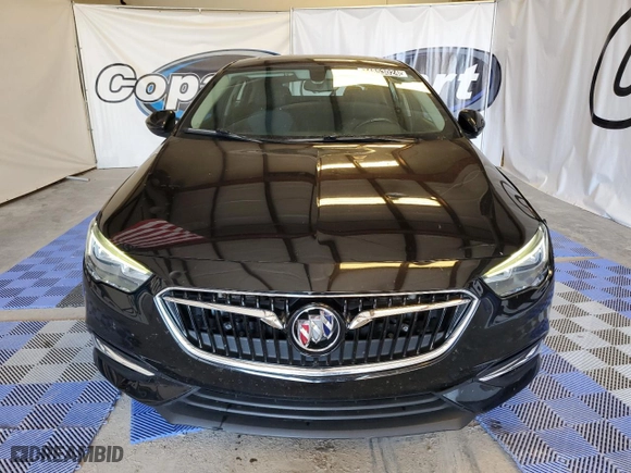 2018 Buick Regal Sportback Preferred with VIN W04GL6SXXJ1068265, listed as a Copart auction lot 74853024 with 130,533 mi miles and Clean Title. Bid and sale history available at carsss.com. Image 5.