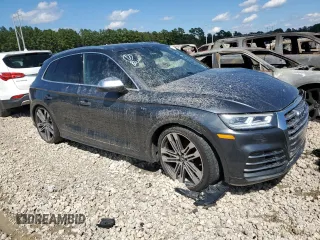 2018 Audi SQ5 Premium Plus with VIN WA1A4AFY0J2147611, listed as a Copart auction lot 77120734 with 69,838 mi miles and Salvage Title. Bid and sale history available at DreamBid. Image 4.