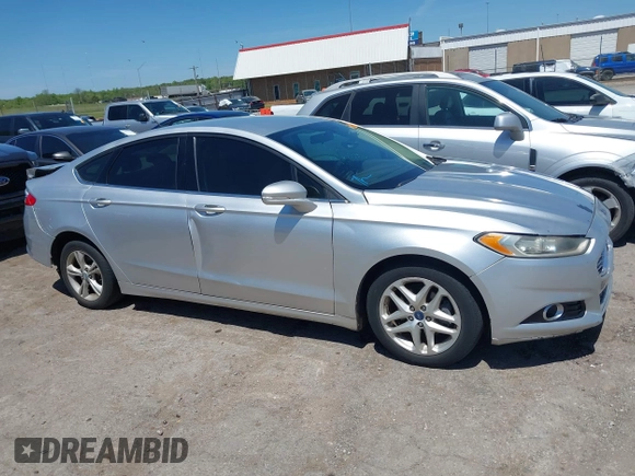 2015 Ford Fusion SE with VIN 3FA6P0H70FR229316, listed as a IAAI auction lot 42081286 with 185,294 mi miles and . Bid and sale history available at DreamBid. Image 13.