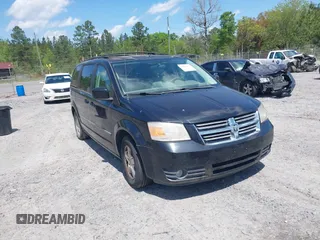 2008 Dodge Grand Caravan SXT z VIN 1D8HN54P68B155047, wystawiony jako IAAI lot #42009993 z przebiegiem 169 247 mil mil oraz . Historia ofert i sprzedaży dostępna na DreamBid. Obrazek 1.