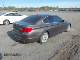 2013 BMW 5 Series 535i xDrive with VIN WBAFU7C53DDU77547, listed as a IAAI auction lot 42086487 with 183,738 mi miles and . Bid and sale history available at carsss.com. Image 4.
