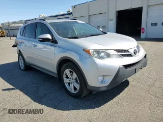 2014 Toyota RAV4 XLE with VIN 2T3RFREV1EW143797, listed as a Copart auction lot 53906105 with 110,463 mi miles and Salvage Title. Bid and sale history available at DreamBid. Image 14.