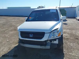2004 Honda Pilot EX with VIN 2HKYF185X4H592684, listed as a IAAI auction lot 41649752 with 1 mi miles. Bid and sale history available at carsss.com. Image 13.