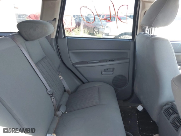 2006 Jeep Grand Cherokee Laredo with VIN 1J4GR48K66C255979, listed as a IAAI auction lot 40365800 with 177,982 mi miles. Bid and sale history available at carsss.com. Image 8.