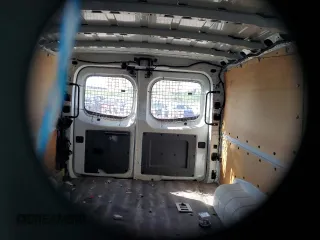 2017 Nissan NV Cargo S z VIN 1N6BF0KM4HN808449, wystawiony jako Copart lot #46137235 z przebiegiem 79 136 mil mil oraz Szkoda całkowita • Salvage title. Historia ofert i sprzedaży dostępna na DreamBid. Obrazek 10.