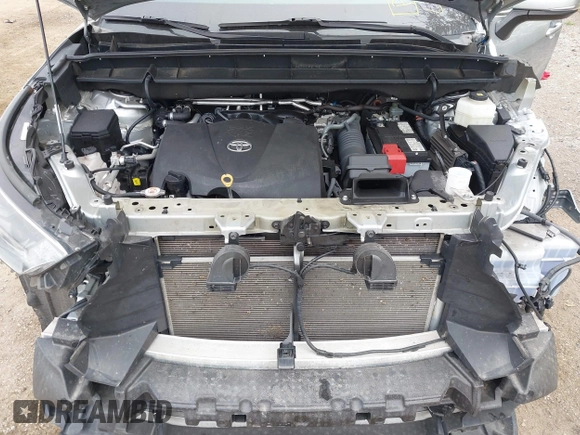 2021 Toyota Highlander XLE with VIN 5TDGZRBH5MS538188, listed as a IAAI auction lot 42257104 with 55,701 mi miles and . Bid and sale history available at DreamBid. Image 10.