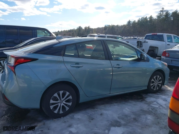 2022 Toyota Prius LE with VIN JTDL9MFUXN3040161, listed as a IAAI auction lot 41634231 with 8,437 mi miles. Bid and sale history available at carsss.com. Image 13.